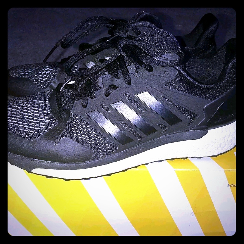 Adidas Supernova